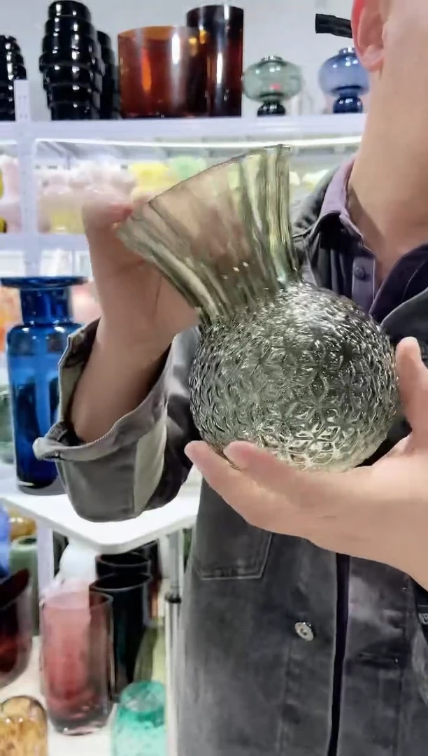 大菠萝花瓶13212