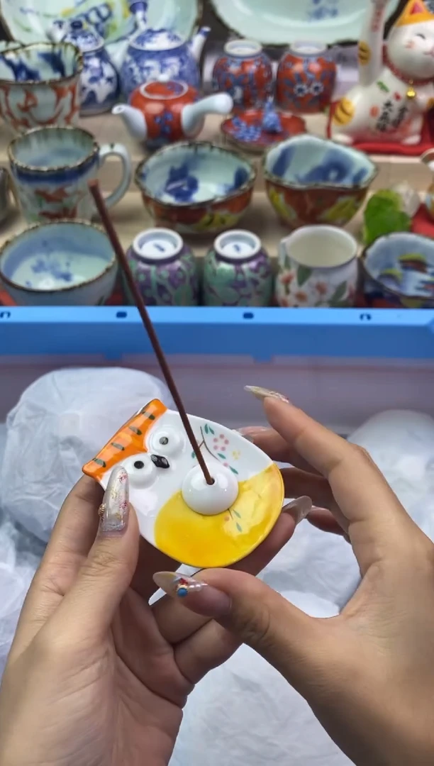 【闪购商品】瓷片隆莲瓷器欢迎大家