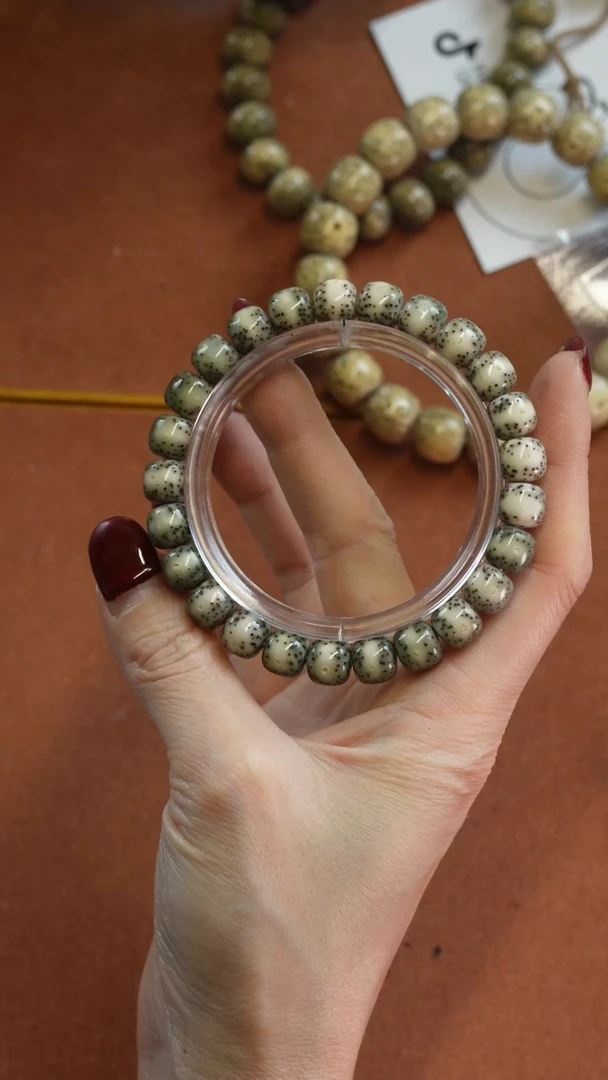 【闪购商品】星月菩提手串8888888888