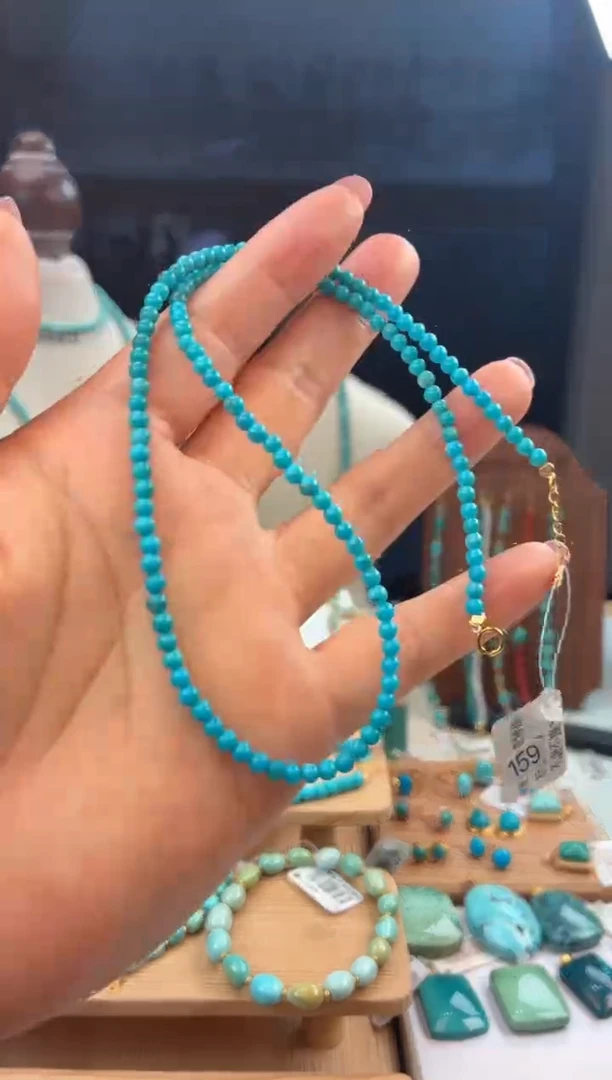 18K金镶嵌绿松石项链1