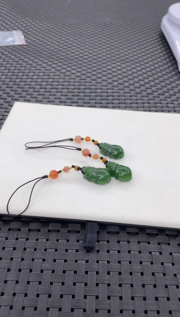 和田玉未镶嵌颈饰貔貅微矿点 （多样性发一件）G2133