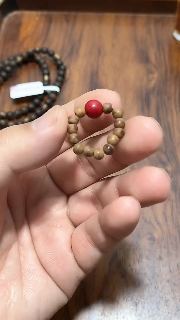 【闪购商品】檀香木精品推荐芽庄bqn戒