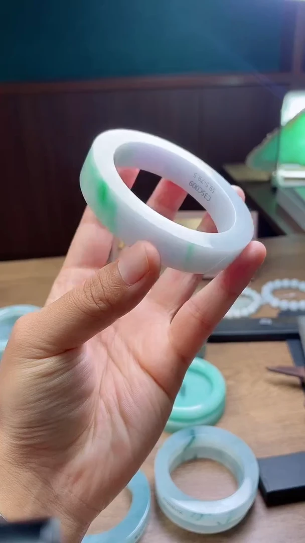 定制翡翠手镯未镶嵌瑶*定制