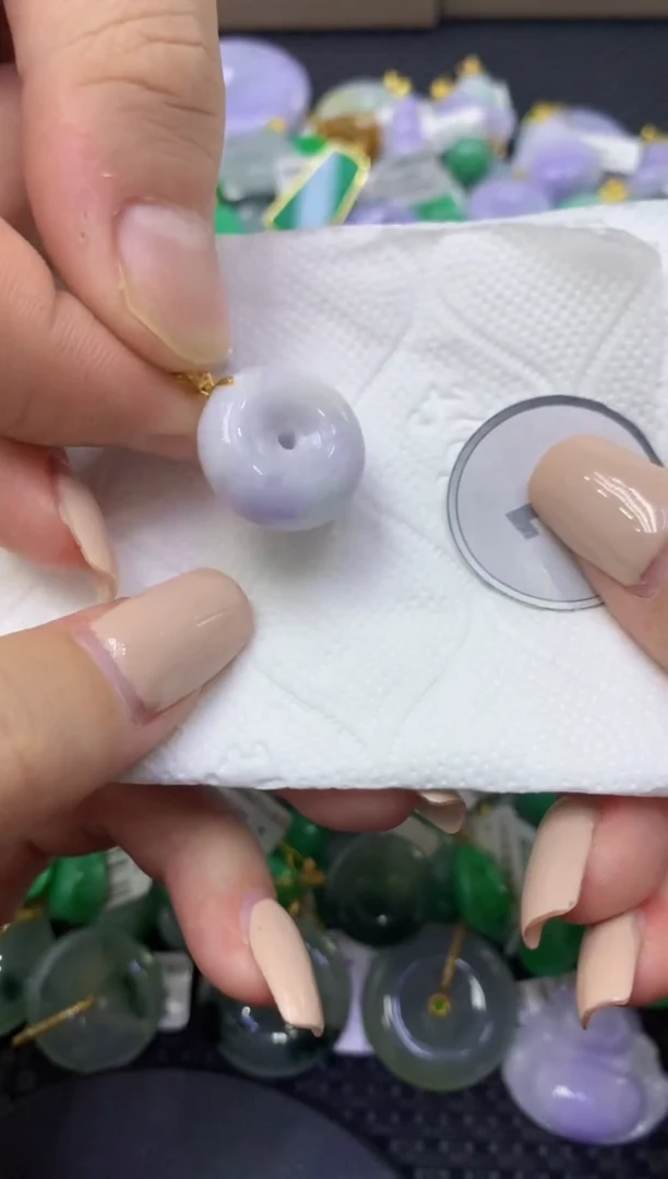 颈饰未镶嵌翡翠天然缅甸翡翠A货