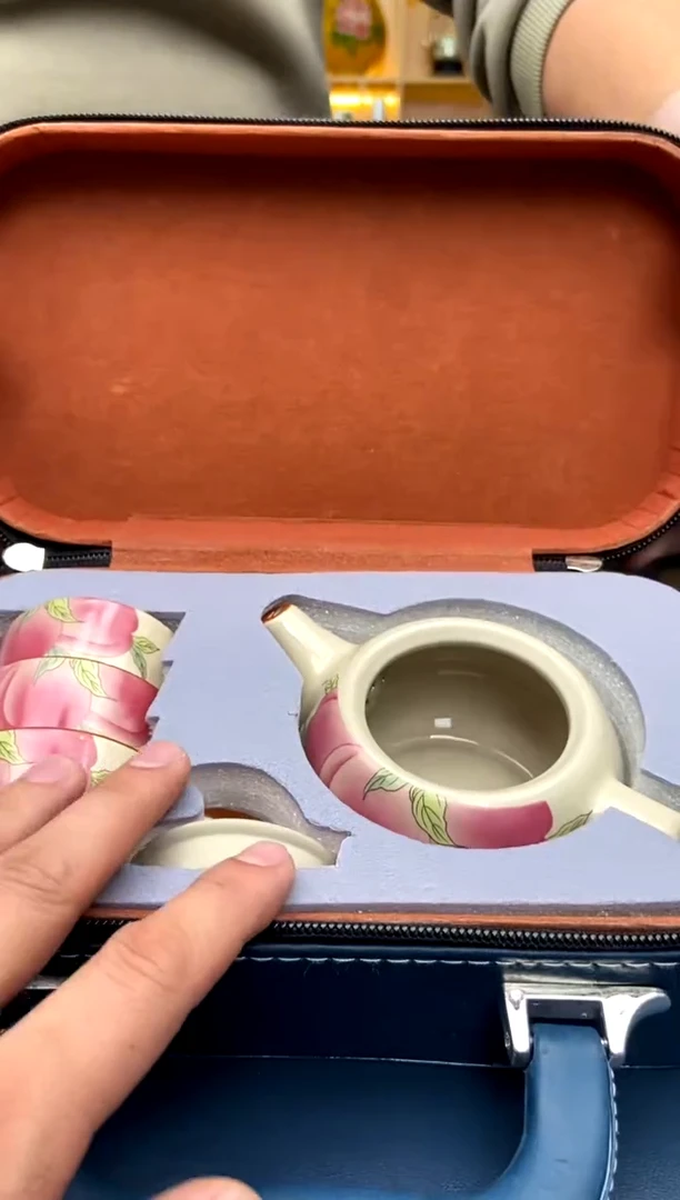 【闪购商品】撤柜高货，价格随便开@@JK8082