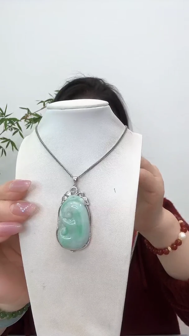 【闪购商品】翡翠吊坠(赠链)银S925镶嵌如意