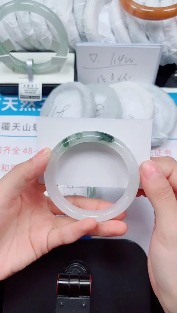 未镶嵌手镯石英质玉236-56/57