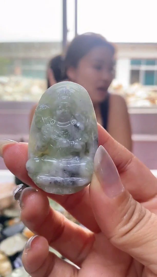 未镶嵌岫玉挂件