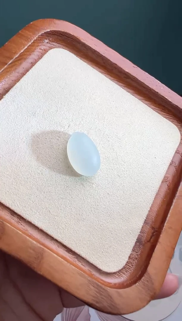 定制翡翠未镶嵌白冰福瓜