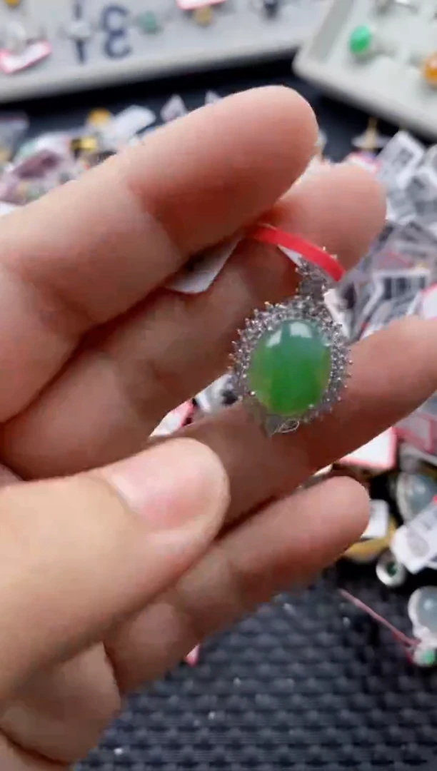 翡翠戒指银S925镶嵌111111111    8