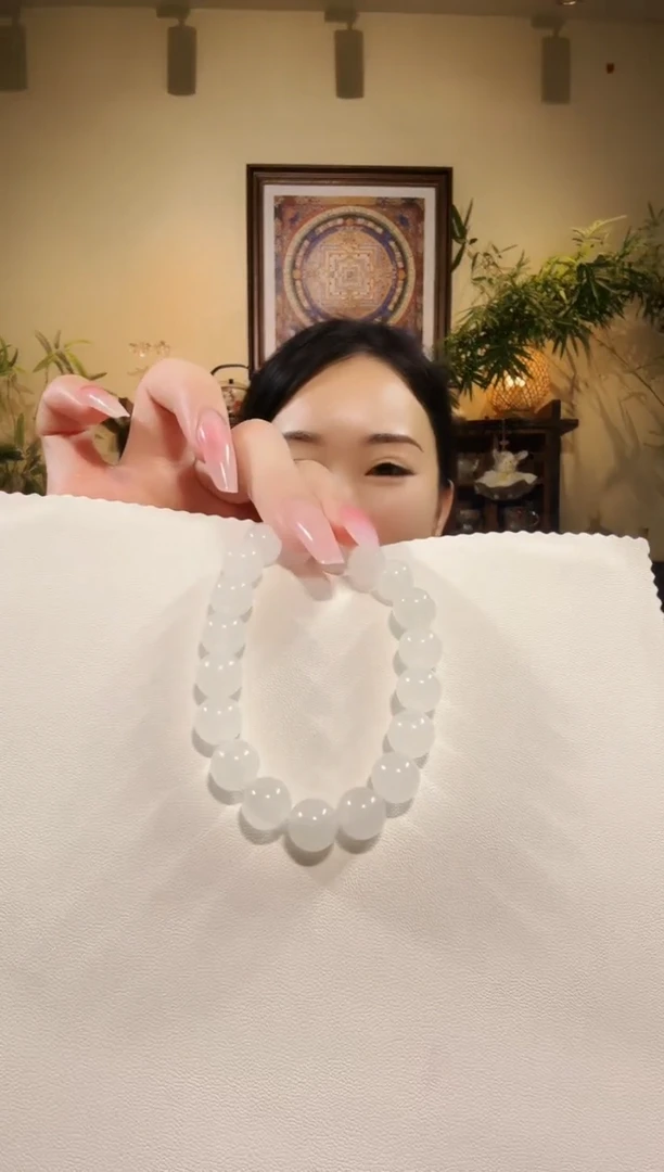 未镶嵌手链和田玉手链