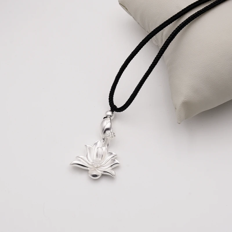 吊坠足银 999银黑绳莲花时尚项坠复古百搭简约
