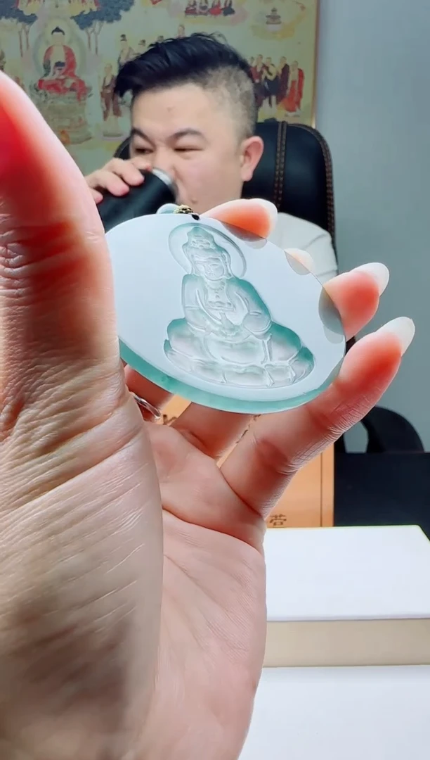 颈饰未镶嵌翡翠多样性发其一