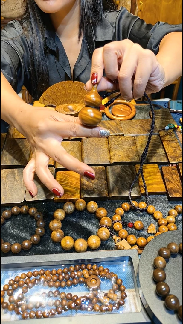 金丝楠《燊若坊》：金丝楠木小叶桢楠小葫芦2