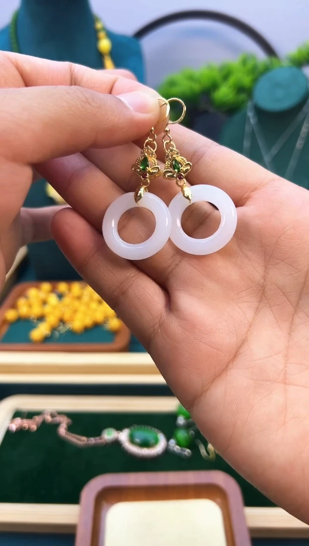 和田玉14K金镶嵌耳饰E408