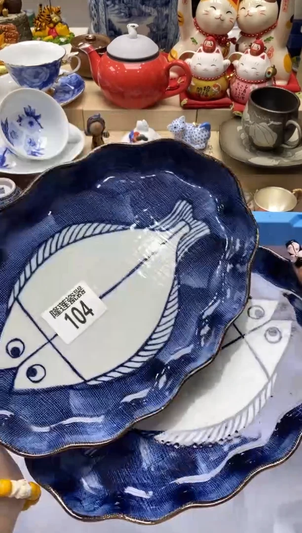 瓷片我****范隆莲瓷器欢迎大家