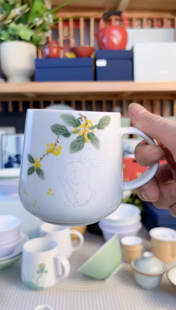 瓷片手绘高温白瓷玲珑桂花兔子杯