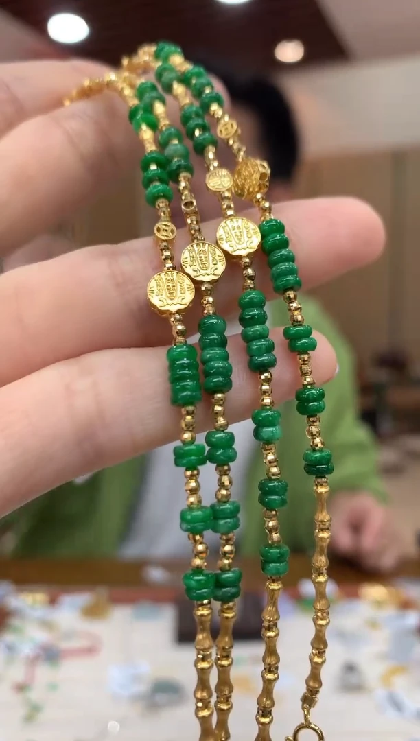 18K金镶嵌手链翡翠手链多样性发货1件