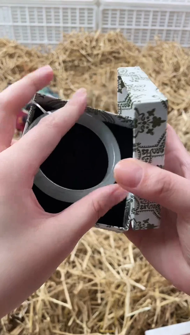 未镶嵌手镯石英质玉T-1088