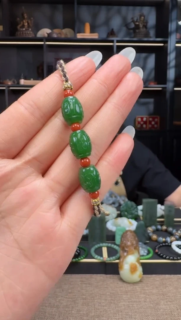 和田玉未镶嵌颈饰碧玉手绳