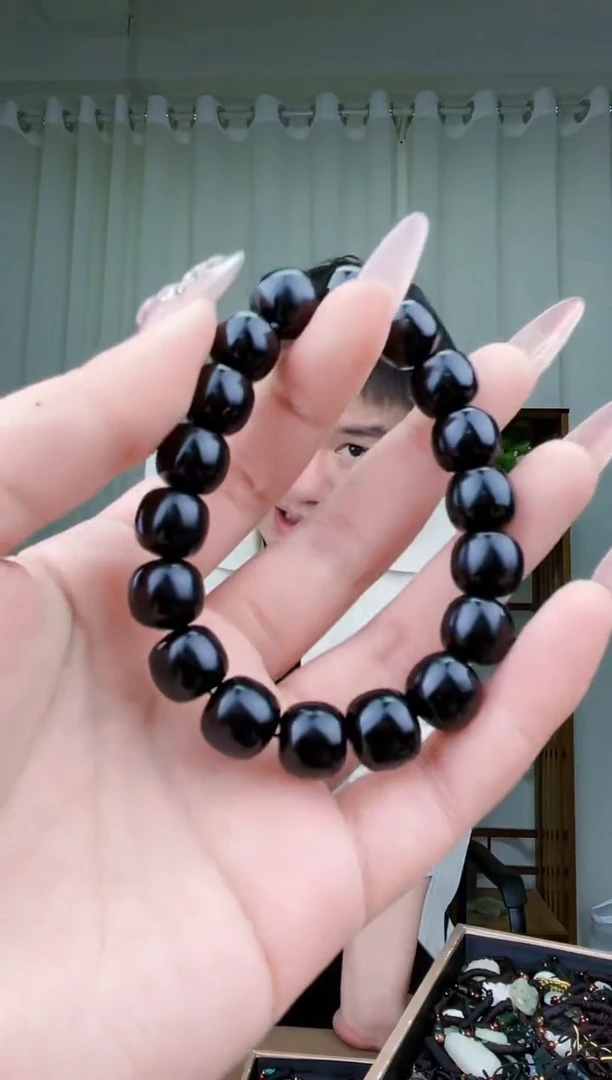 【闪购商品】和田玉挂件未镶嵌拍一发一，多样性发货！