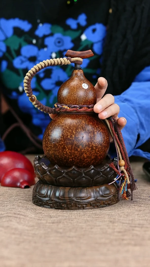 【闪购商品】47—光岳葫天然大漆酒葫芦不含莲花底座
