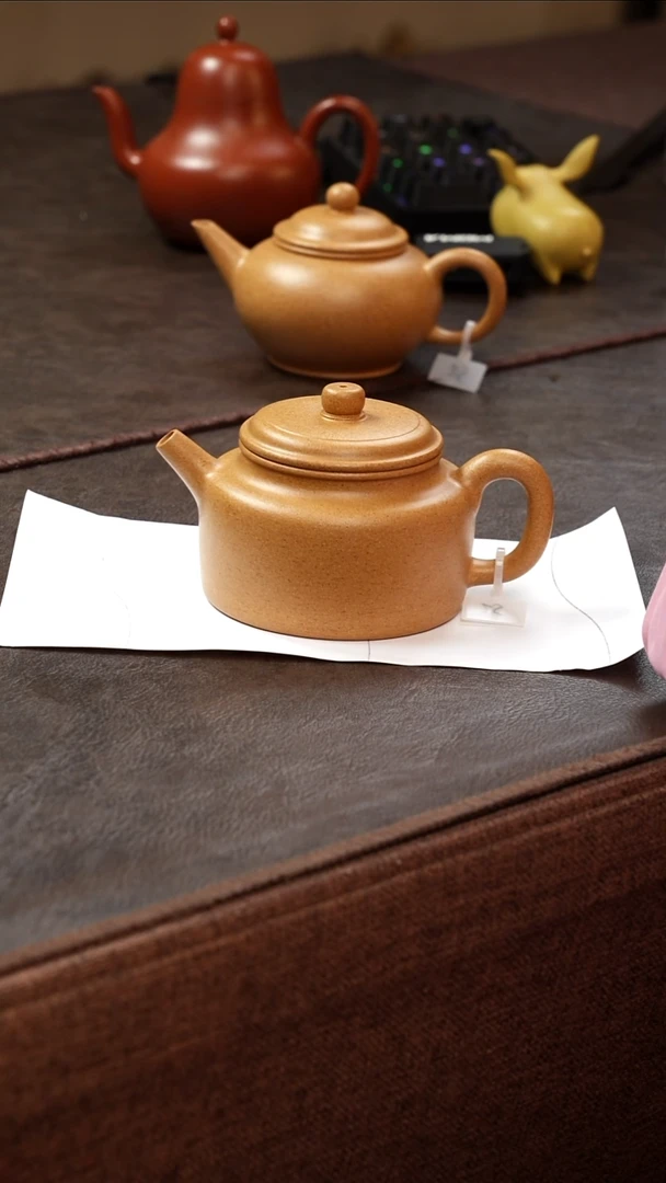 茶壶紫砂壶·12黄金段德钟190cc