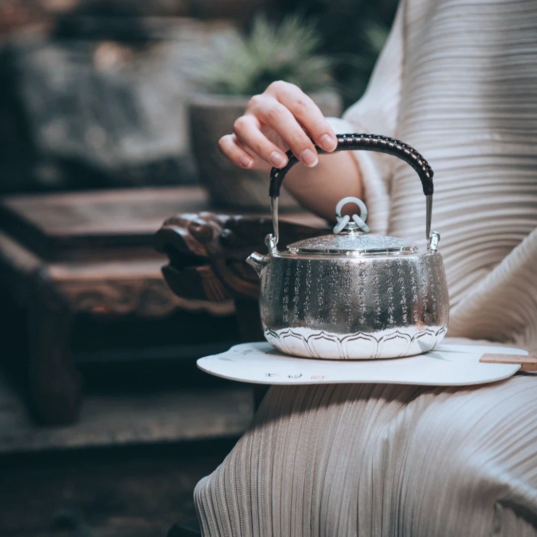 呆坐 |整敲雪花纹錾刻心经提梁煮水壶  茶具中式茶道手工银壶银