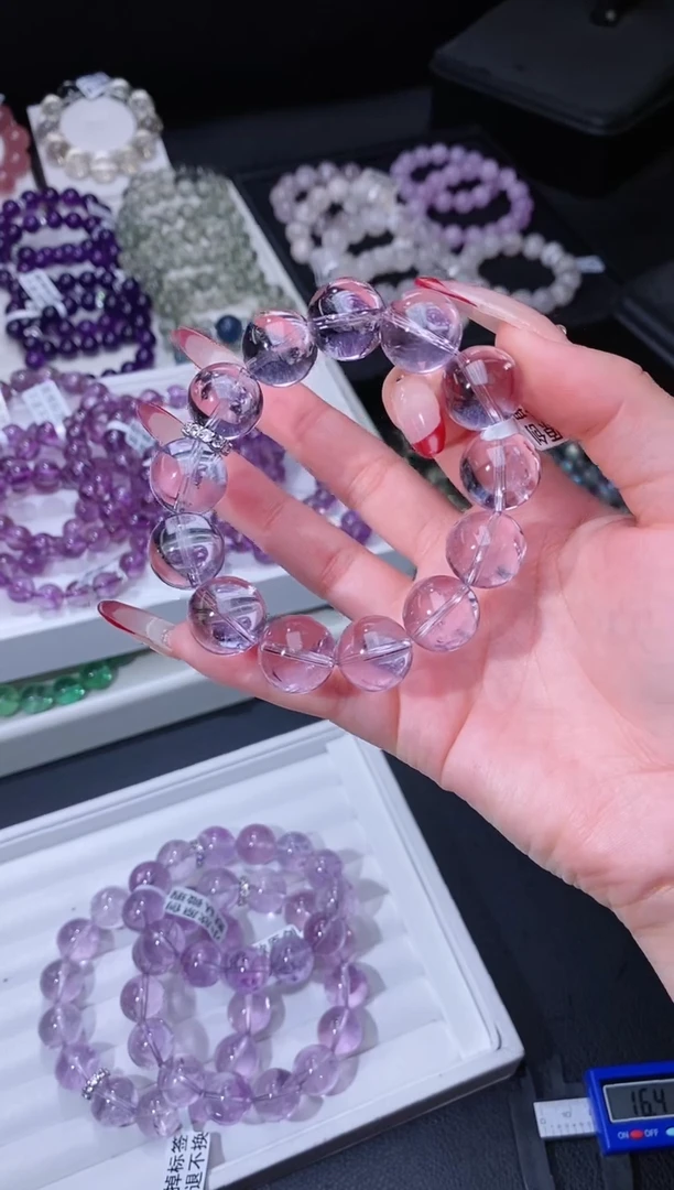 【闪购商品】水晶手链合金120.18玻利维亚碎冰冰 多样性发其一