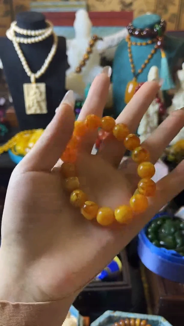 【闪购商品】蜜蜡手串未镶嵌心心主播大力推荐——123