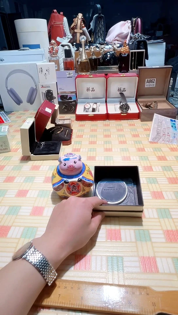 瓷片瓷器 库房到期 全部地板价@@1