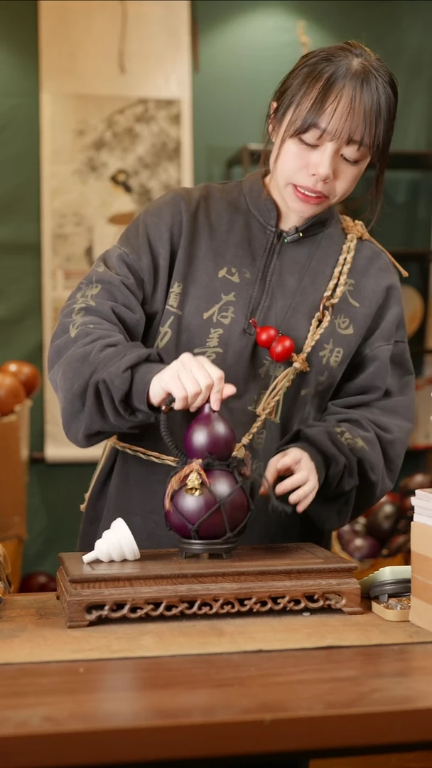 167号精品天然大漆酒葫芦一物一拍~