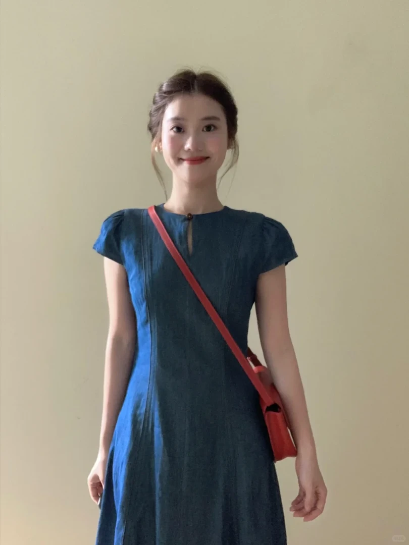 法式小众设计感复古连衣裙女2025夏季新款高级感气质显瘦牛仔长裙