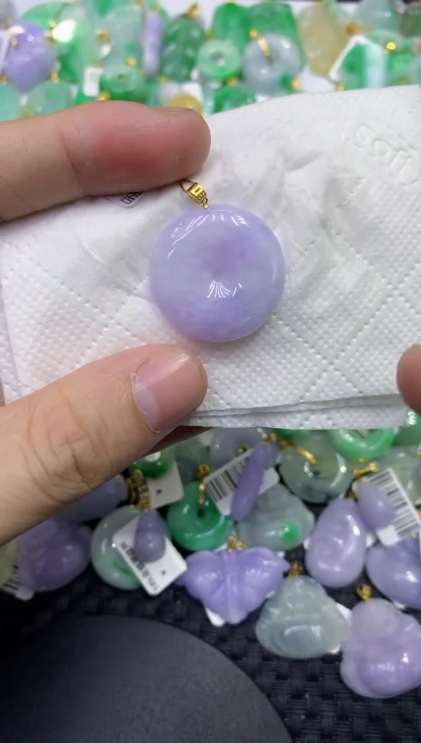 颈饰18K金镶嵌翡翠天然缅甸A货翡翠