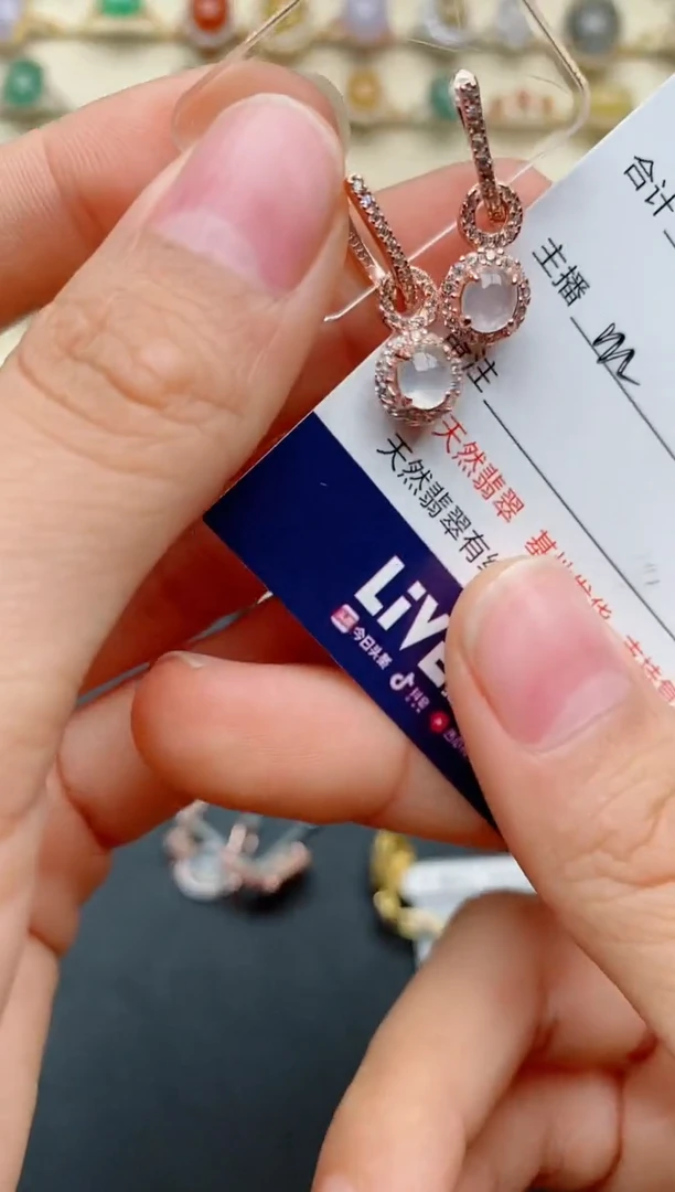 【闪购商品】翡翠戒指银S925镶嵌.........