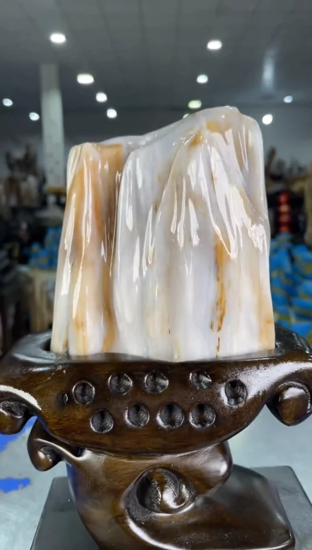 【闪购商品】硅化玉摆件未镶嵌63