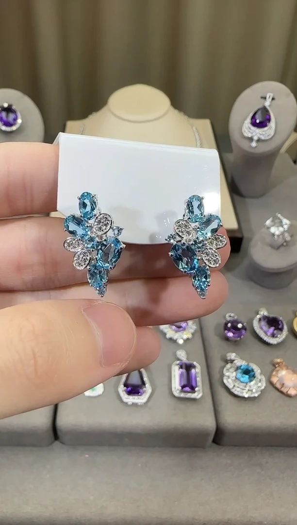 银S925镶嵌托帕石耳饰4*6mm耳坠高级款