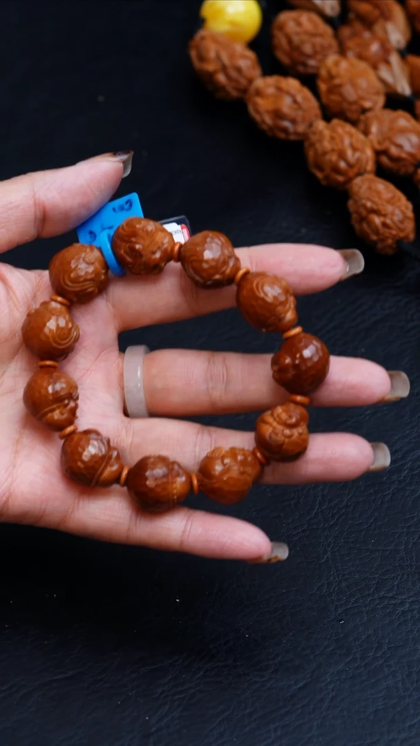 橄榄核吊坠17刀痕财迷补差价