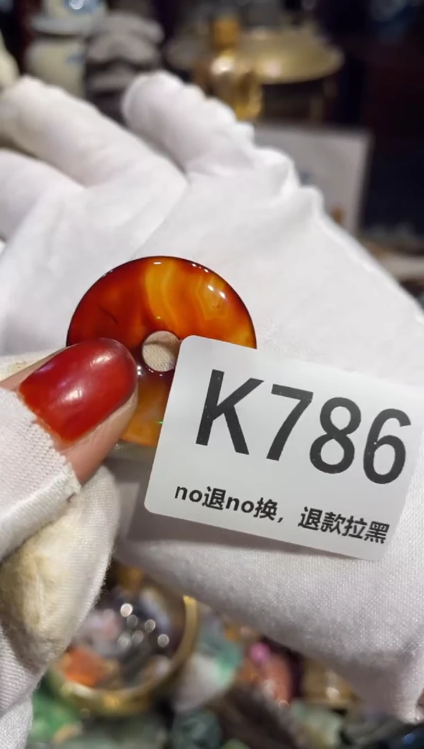 瓷片收**金表姐直播所见所得