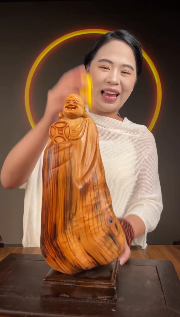 柏木（崖柏）手工摆件,先抢先得! 编号:145