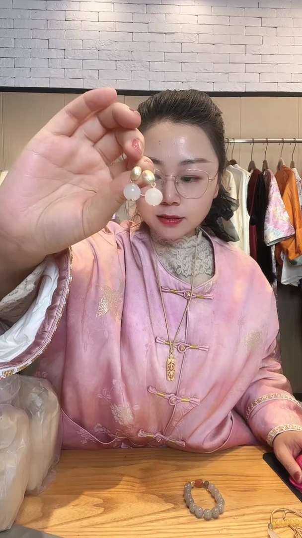 纯铜合金琉璃白YU耳饰 8908---------