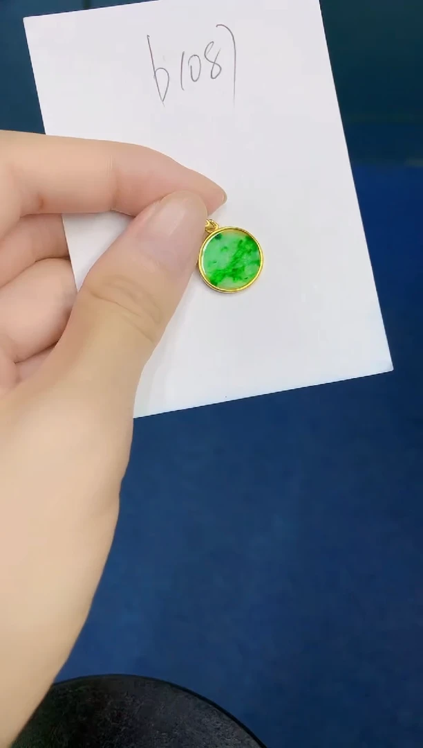 翡翠未镶嵌颈饰000000000