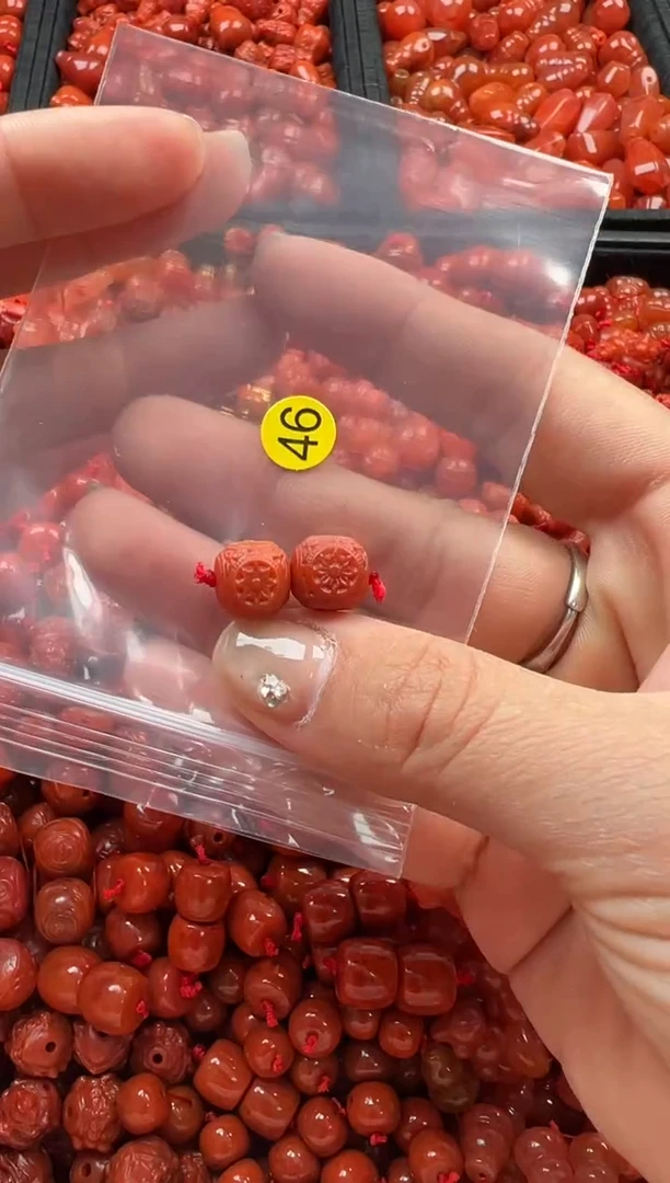 【闪购商品】南红玛瑙颈饰未镶嵌1