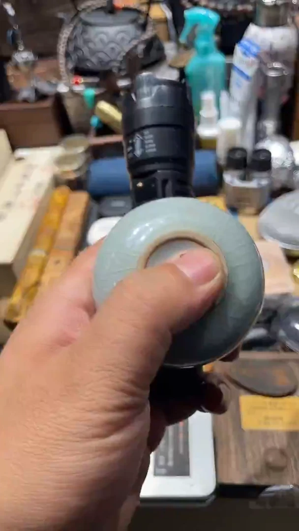 瓷片闪购商品 如图所示