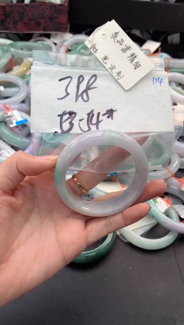 【闪购商品】定制翡翠未镶嵌毛货需精细抛光+多人