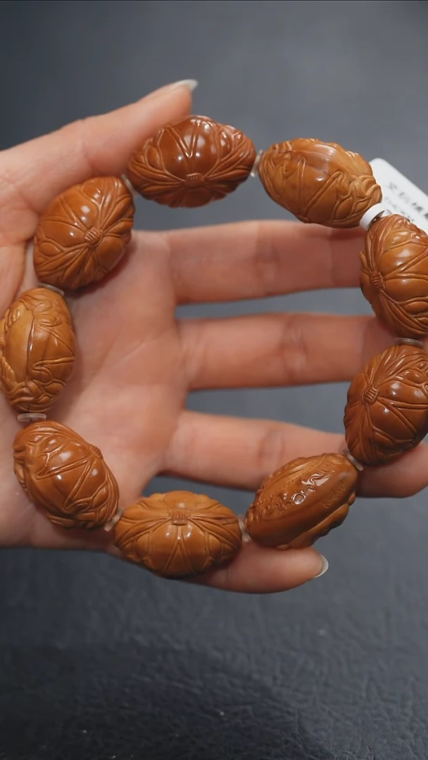 【闪购商品】橄榄核吊坠橄榄核