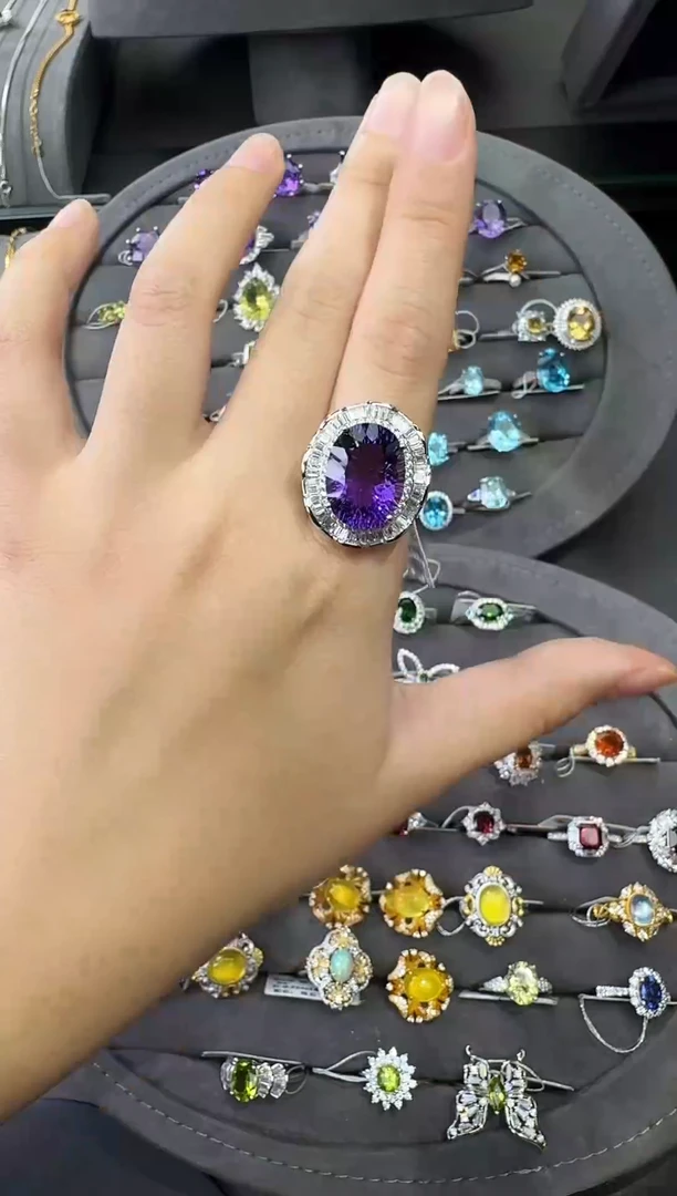 银S925镶嵌戒指水晶不低于10ct【七天鉴赏】