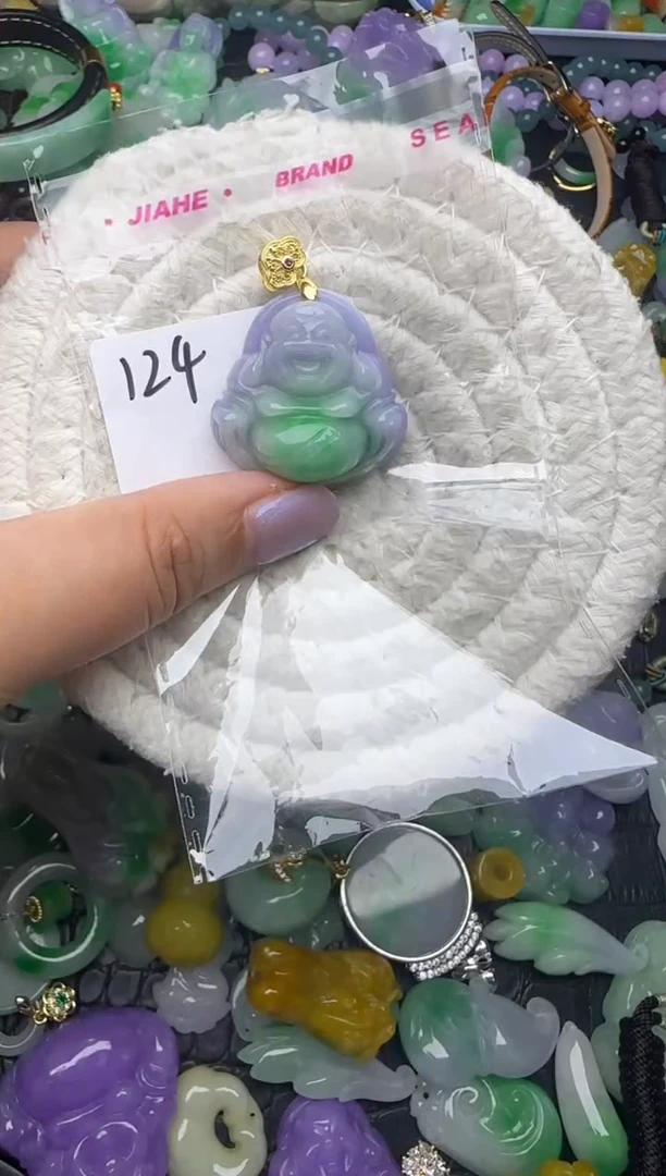 颈饰未镶嵌翡翠缅甸翡翠吊坠