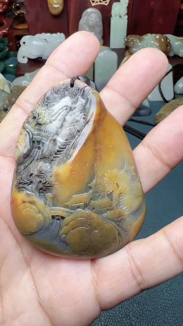 未镶嵌和田玉把件-