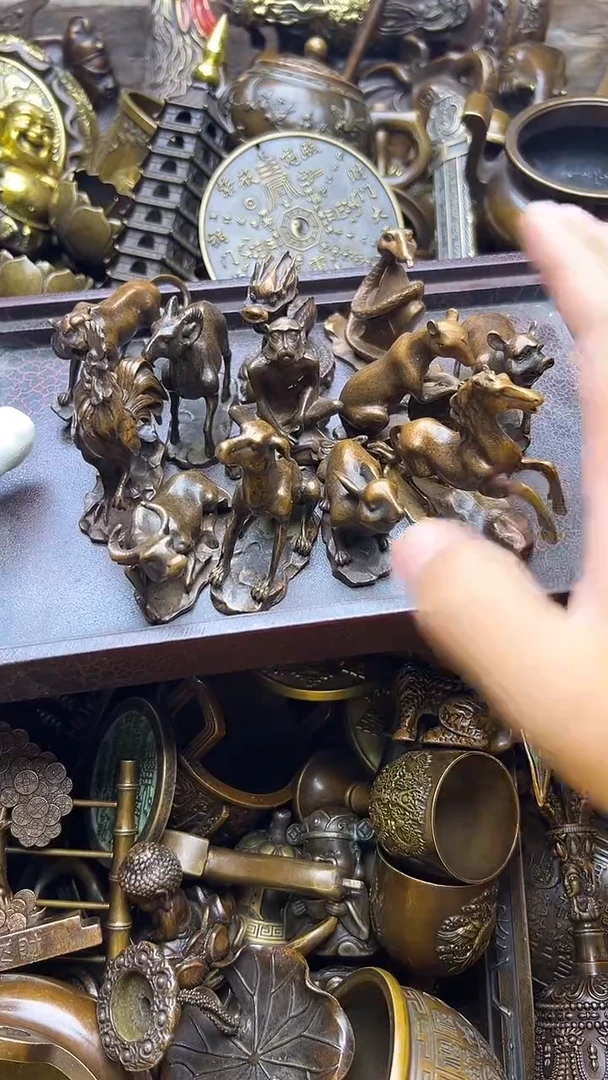 精美铜器，点击即可下单